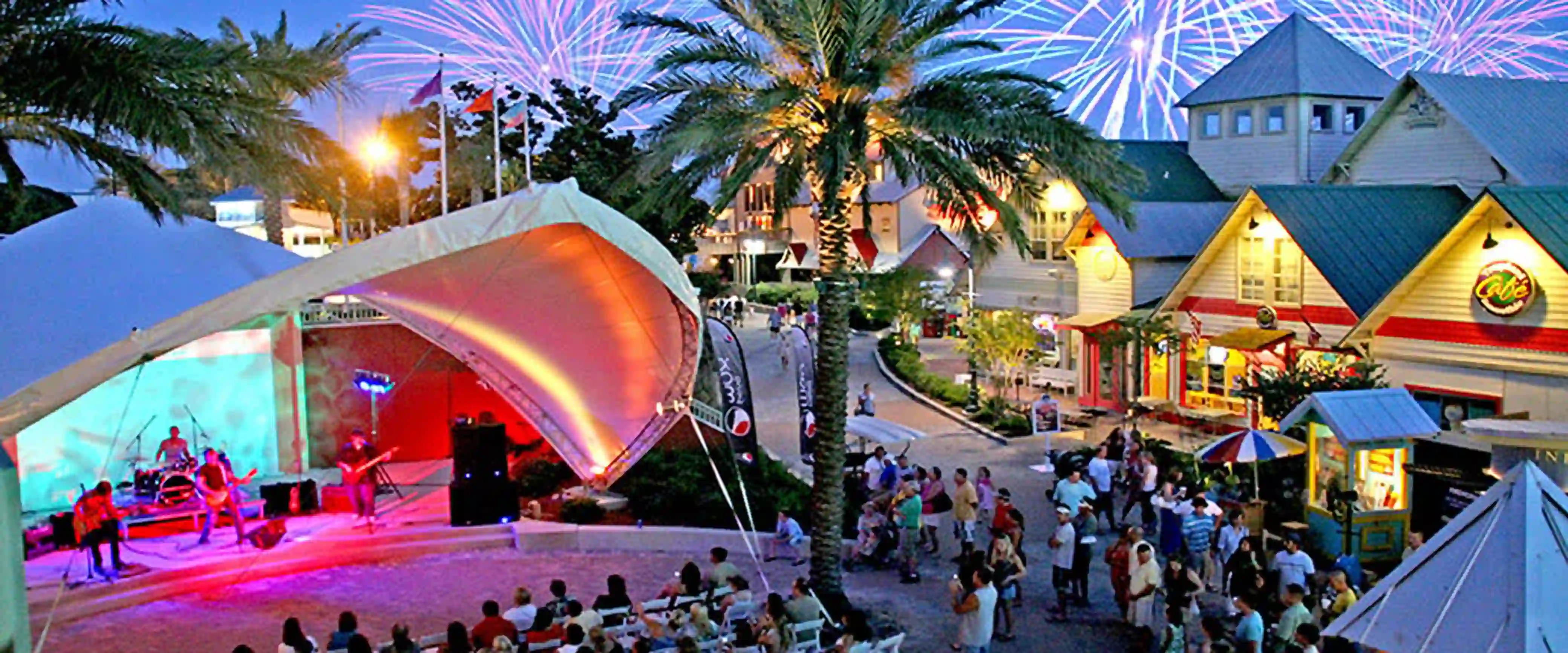 Vibrant Florida city skyline showcasing urban charm and accessibility from Top-rated hotel near Sarasota Polo Club.