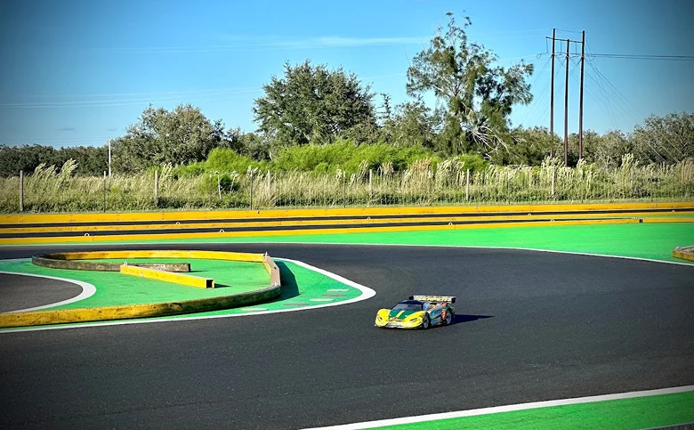 Guests enjoying outdoor activities near Oak Tree Hotel, exploring popular Tourist spots in Arcadia, Florida just minutes away.