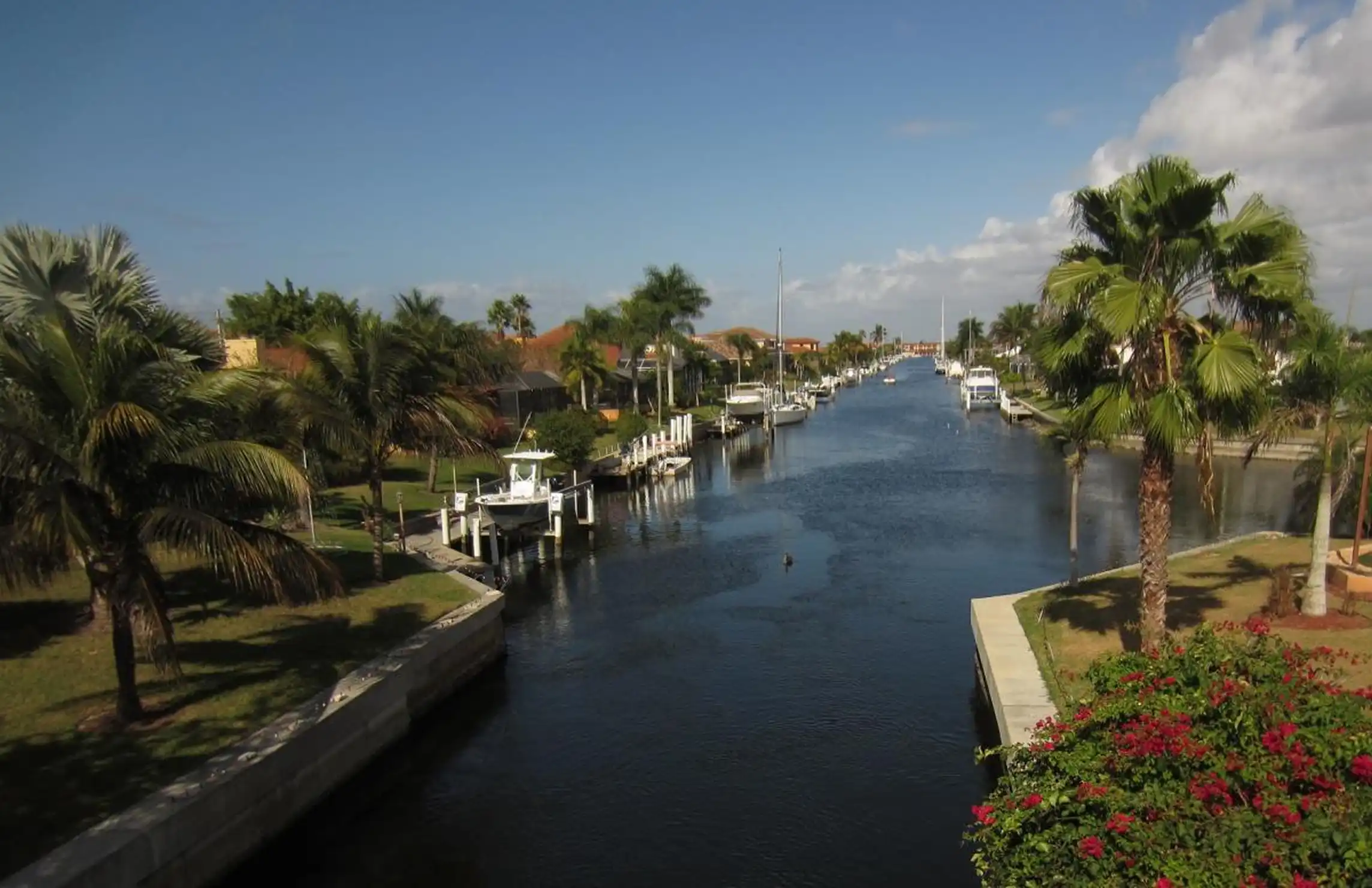 Scenic harbour view of Punta Gorda with waterfront promenade and marina, a perfect day trip from the Best hotel in Arcadia, Florida.